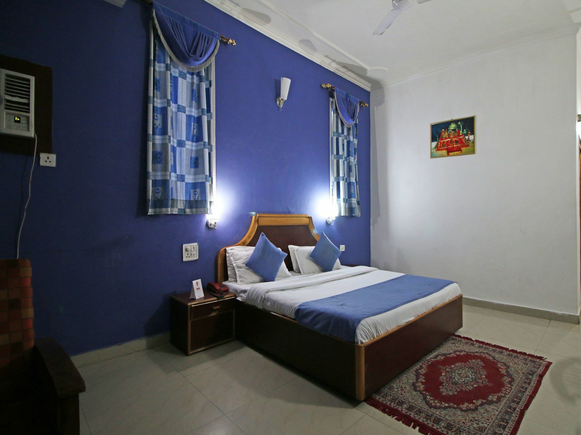 Oyo 5667 Katra Continental Hotel Bagian luar foto